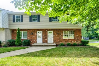 1238 N Carpenter Rd, Brunswick, OH 44212