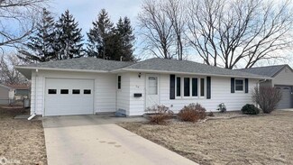 114 Mission Dr, Mason City, IA 50401