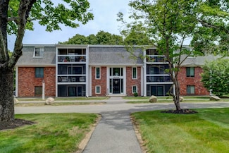 15 Foundry St Unit B1, South Easton, MA 02375