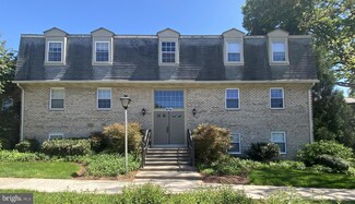 856 College Pkwy Unit 856-T2, Rockville, MD 20850