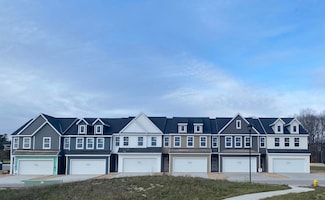 4237 Stratton Blvd Unit 22, Kentwood, MI 49512