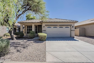 3877 S Coach House Dr, Gilbert, AZ 85297