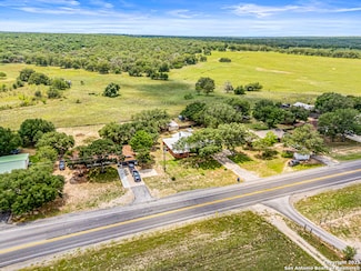 4743 Fm 775, La Vernia, TX 78121