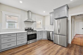 18 Lyon St Unit 2, Dorchester, MA 02122