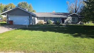 207 W State St, Brady, NE 69123