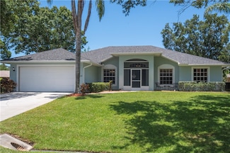 1018 Persian Ln, Sebastian, FL 32958