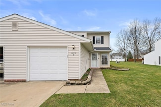 6874 Stratford Cir Unit D, Mentor, OH 44060