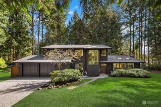 6322 NE Lariat Loop, Bainbridge Island, WA 98110