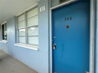 4880 Locust St NE Unit 322, Saint Petersburg, FL 33703