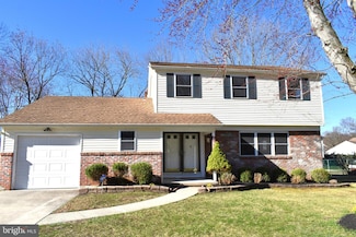 906 Marlowe Rd, Cherry Hill, NJ 08003