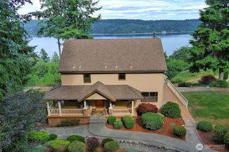 11731 Luna Vista Ave SE, Olalla, WA 98359