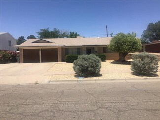 10225 Bayo Ave, El Paso, TX 79925