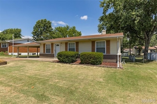 437 Sappington Barracks Rd, Saint Louis, MO 63125