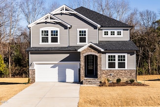 386 Fast Pitch Ln, Four Oaks, NC 27524