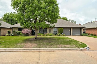 8501 Lakeaire Dr, Oklahoma City, OK 73132