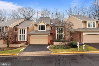 1408 Hemingway Ct, Reston, VA 20194