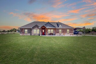 595 Wester Rd, Ferris, TX 75125