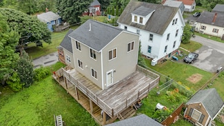 87 Mill Ln, Westbrook, ME 04092