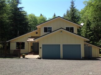 45 Elk Corner Rd, Forks, WA 98331