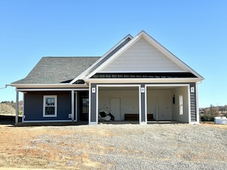 2444 Sandstone Dr, Morristown, TN 37814