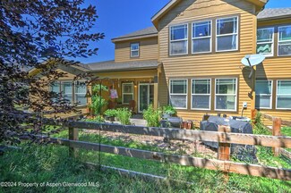 203 E Cathedral Ct, New Castle, CO 81647