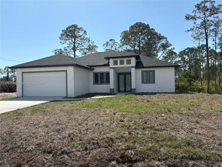 850 Chapman Ave S, Lehigh Acres, FL 33974