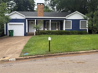 709 Highland Dr, Palestine, TX 75801