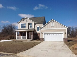 783 Golf Ridge Dr, Dundee, MI 48131