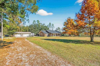 10210 S Pineville Rd, McDavid, FL 32568