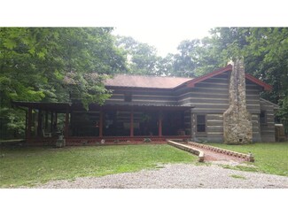 1428 W South Liberty Church Rd, Pekin, IN 47165