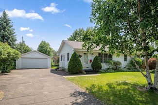 740 Overton Dr NE, Minneapolis, MN 55432