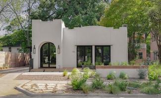 713 E 32nd St, Austin, TX 78705