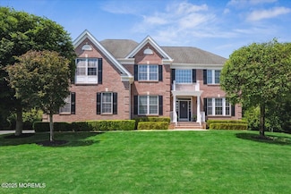 24 Rutledge Rd, Marlboro, NJ 07746
