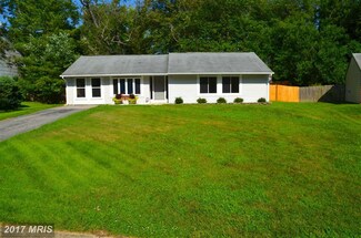 2809 Needlewood Ln, Bowie, MD 20716