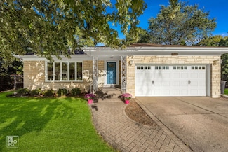 6872 N Loron Ave, Chicago, IL 60646