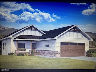 20287 Emery Rd, North Randall, OH 44128
