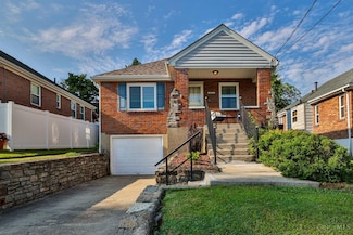 2233 Ronda Ave, Cincinnati, OH 45212