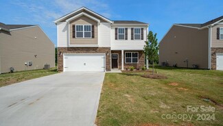 80 Ashelyn Park Dr, Fletcher, NC 28732