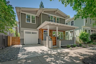 2010 F St, Sacramento, CA 95811