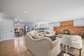 116 Thompson Rd Unit 118, Webster, MA 01570