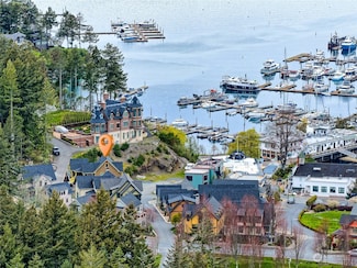 82 Ada's Alley, Friday Harbor, WA 98250
