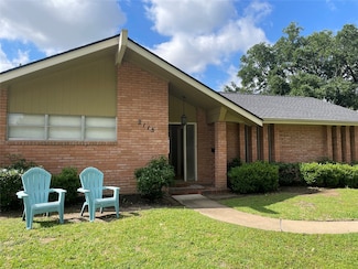 2115 Bethlehem St, Houston, TX 77018