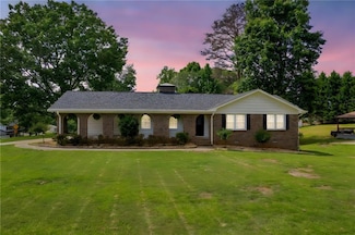 3642 S Bogan Rd, Buford, GA 30519