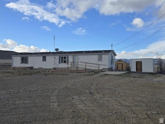 390 N 950 E, Wellington, UT 84542