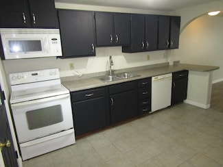 35 Hoyt St Unit 2, Saint Albans, VT 05478