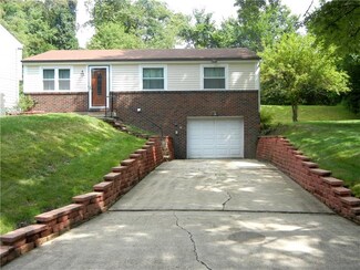 2323 Center St, White Oak, PA 15131