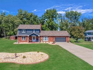 313 Glister Rd, Belle Vernon, PA 15012