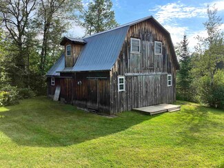 786 Veilleux Rd, Jay, VT 05859
