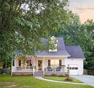 1621 Springfield Way Dr, Clemmons, NC 27012