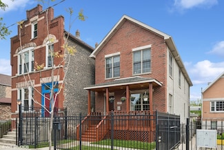 837 W 34th Place, Chicago, IL 60608